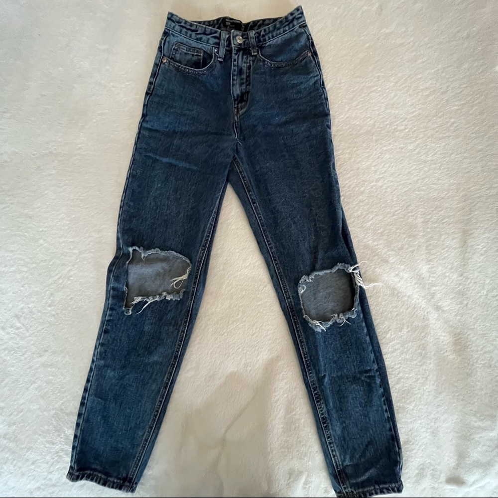 PrettyLittleThing Blue ripped mom jeans